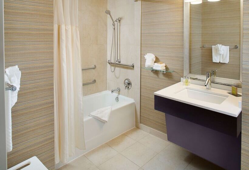 스탠다드 룸 더블 침대 2개, Doubletree Hotel Baltimore Bwi Airport