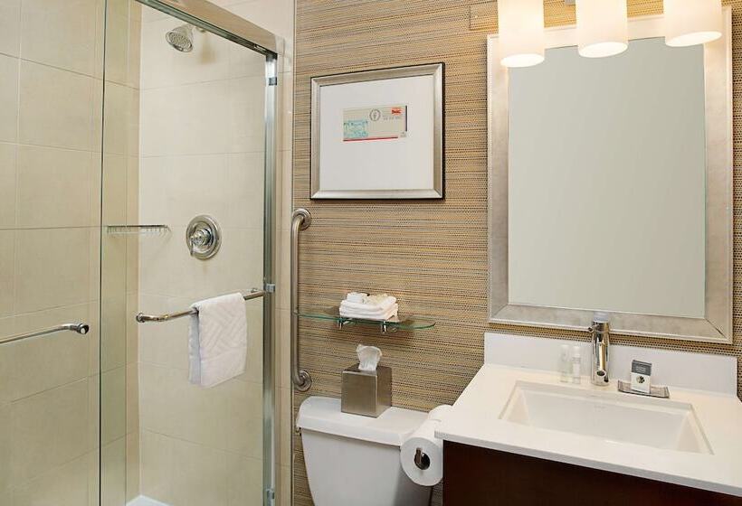 스탠다드 룸 더블 침대 2개, Doubletree Hotel Baltimore Bwi Airport