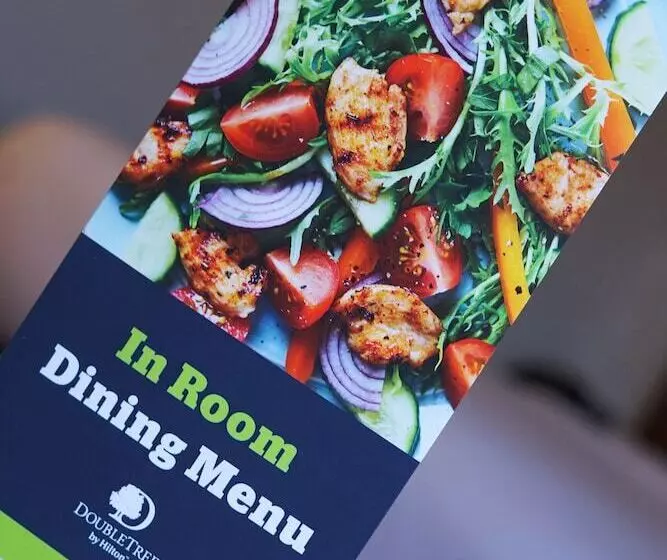 اتاق لوکس, Doubletree By Hilton Madison Downtown