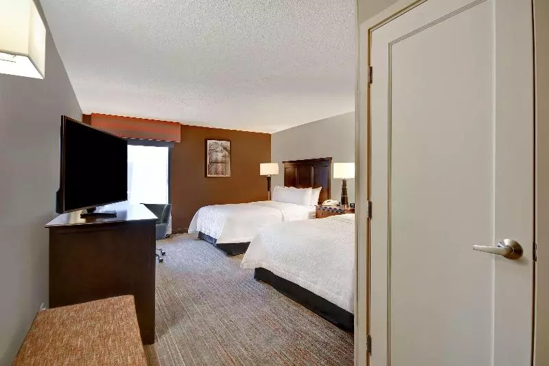اتاق استاندارد, Hampton Inn & Suites Alexandria Old Town Area South