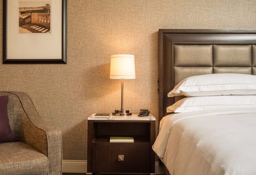 غرفه قياسيه سريرين مزدوجين, Hilton Tampa Downtown