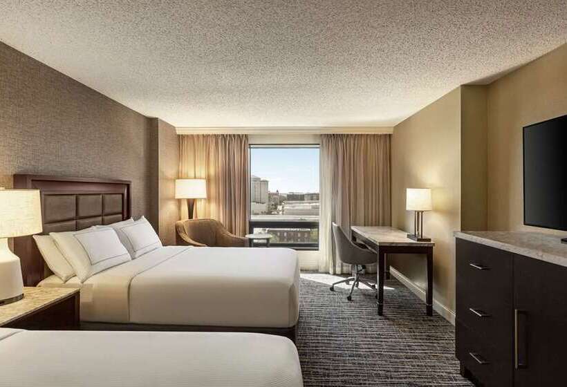 غرفه قياسيه سريرين مزدوجين, Hilton Tampa Downtown