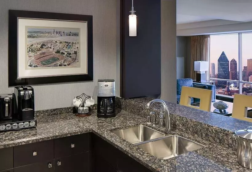 テラス付スイート, Hyatt Regency Dallas