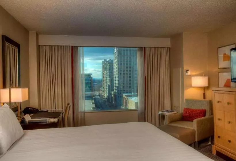 キングサイズベッドのクラブルーム, Hyatt Regency Reston