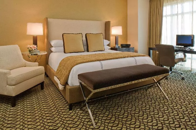 キングサイズベッドのスタンダードルーム, Hyatt Regency Reston