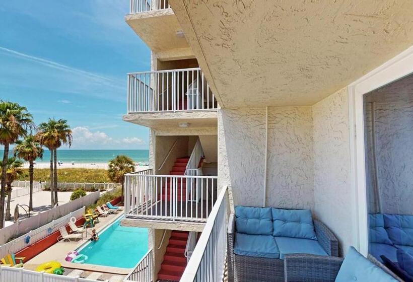سوئیت اجرایی با مشاهده, Island Inn Beach Resort