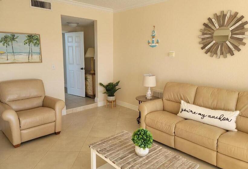 1침실 펜트하우스 아파트, Island Inn Beach Resort