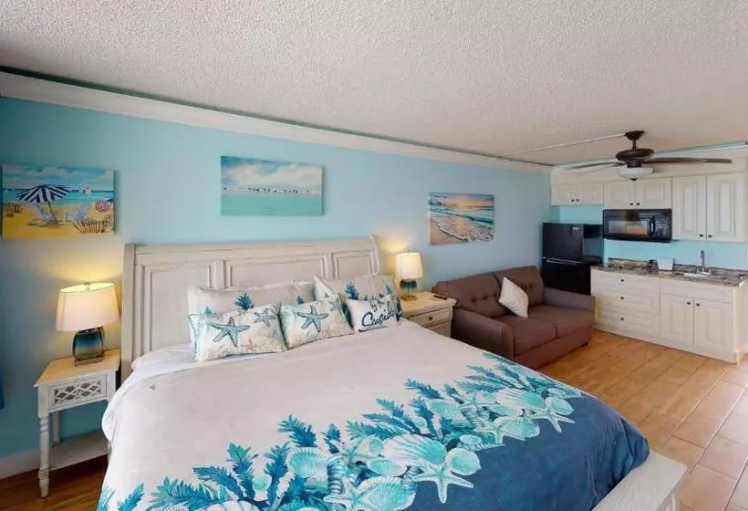 キングサイズベッドのスイートルーム, Island Inn Beach Resort