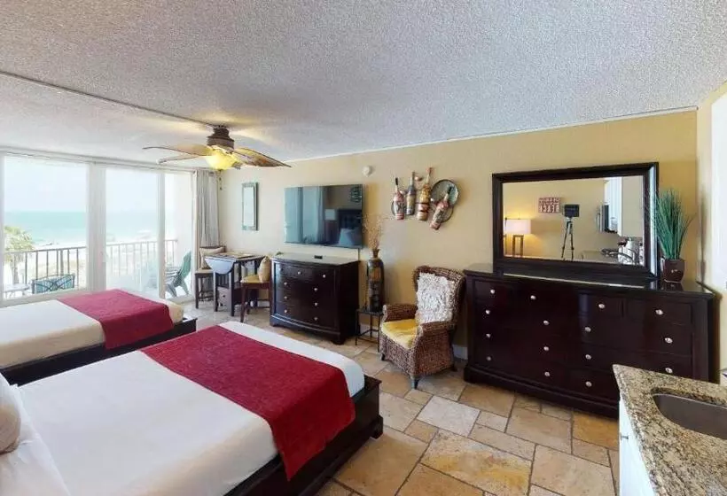 デラックススイート, Island Inn Beach Resort