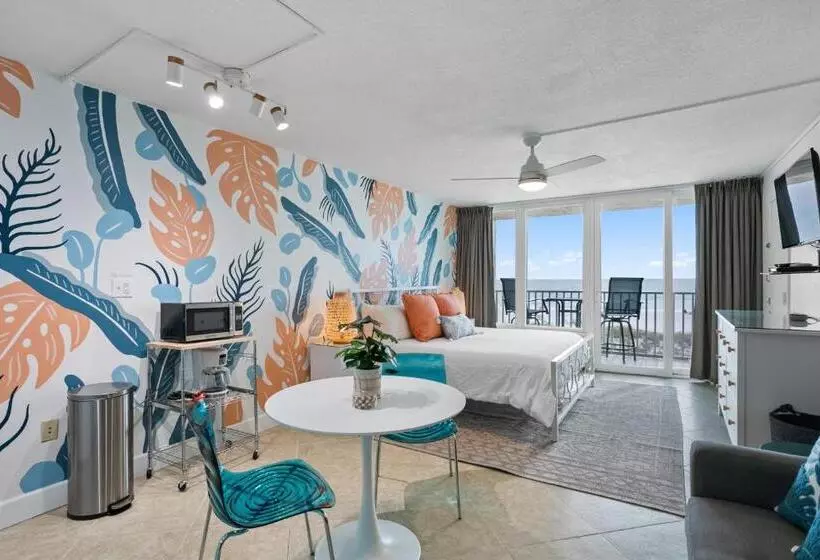 キングサイズベッドのスイートルーム, Island Inn Beach Resort