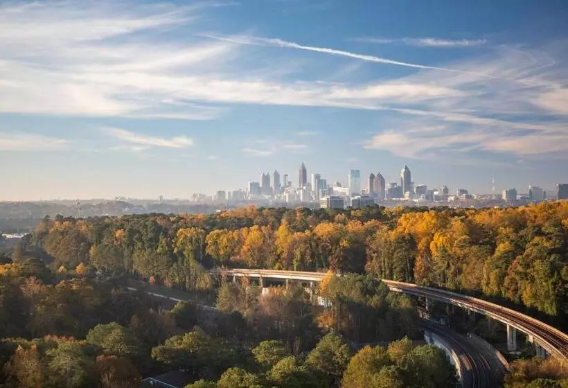 キングサイズベッド、シティビューデラックスルーム, Jw Marriott Atlanta Buckhead