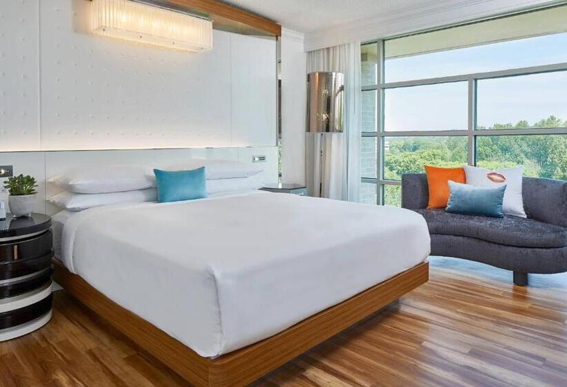 غرفة إدارية سرير كينج, Renaissance Charlotte Southpark