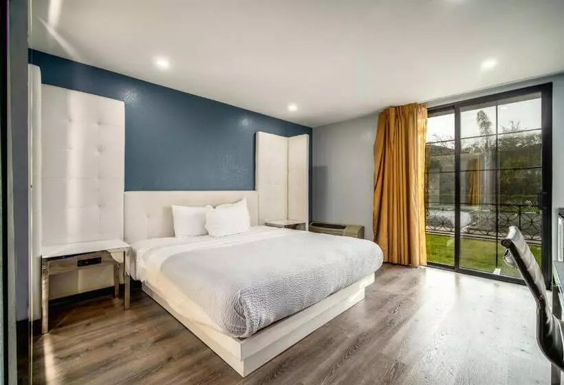 اتاق استاندارد با تخت بزرگ, Calle Joaquin   San Luis Obispo