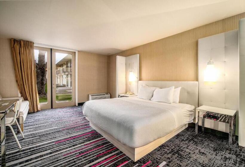 غرفة قياسية سرير كينج لذوى الإحتياجات الخاصة, Calle Joaquin   San Luis Obispo