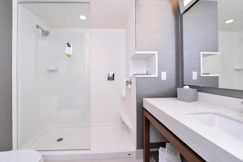 キングサイズベッドのスイートルーム, The Bethesdan Hotel, Tapestry Collection By Hilton