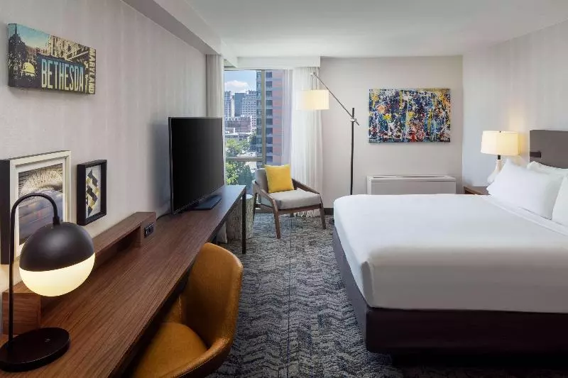 キングサイズベッドのデラックスルーム, The Bethesdan Hotel, Tapestry Collection By Hilton