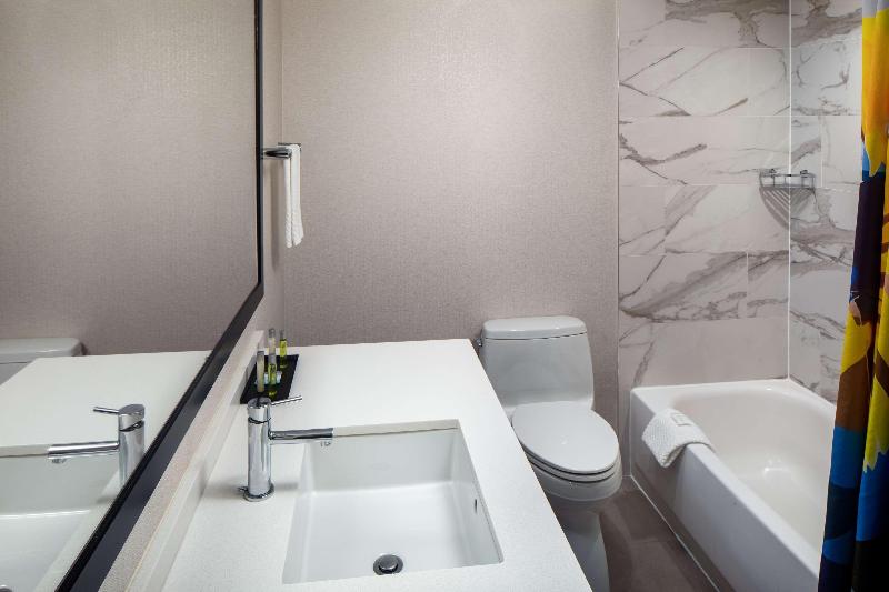 キングサイズベッドのデラックスルーム, The Bethesdan Hotel, Tapestry Collection By Hilton