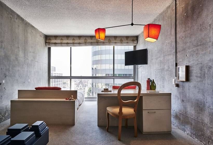 Standard Room 2 Double Beds, The Line Hotel La