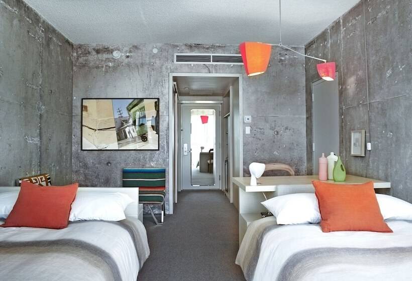 Standard Room 2 Double Beds, The Line Hotel La