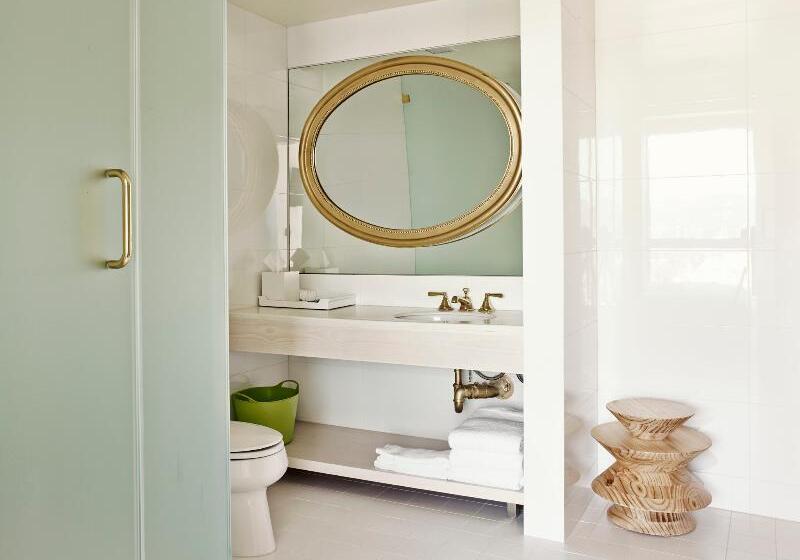 Standard Room, The Line Hotel La