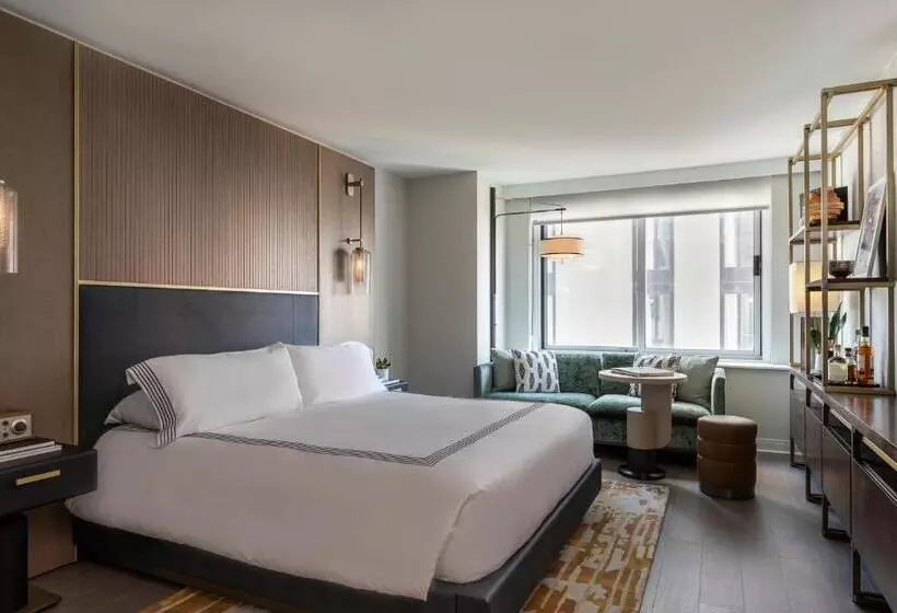 Standard-huone King-vuode, Thompson Central Park New York, By Hyatt