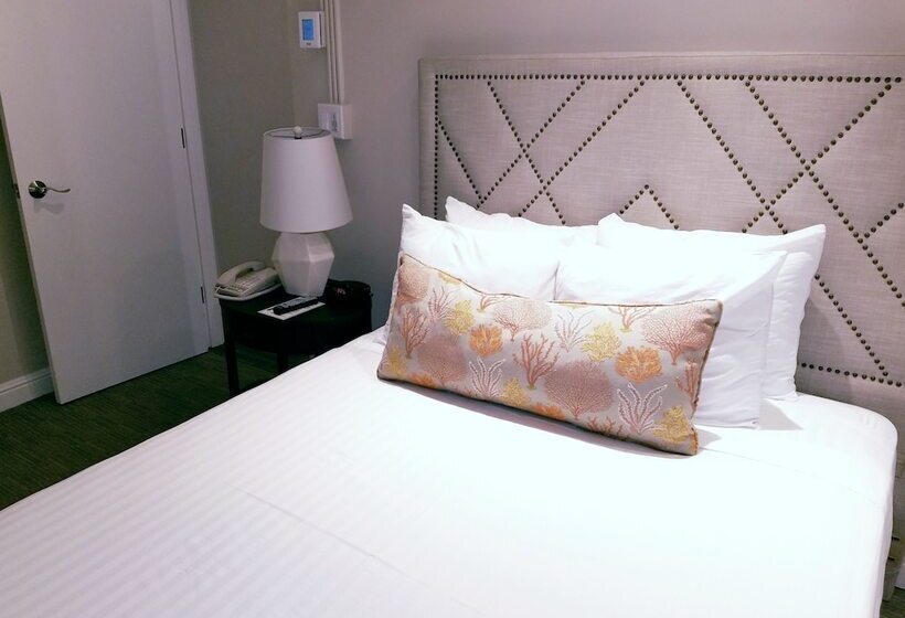 סוויטה דלוקס, Imperial Hawaii Resort