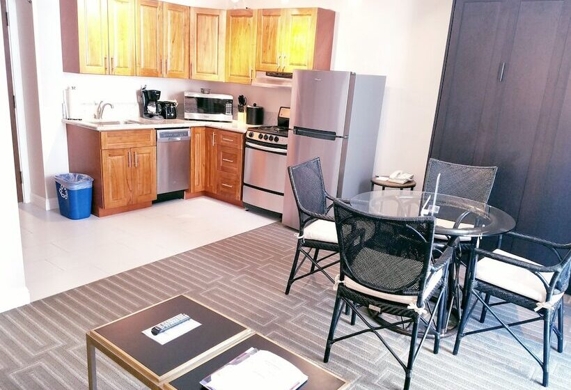 סוויטה דלוקס, Imperial Hawaii Resort