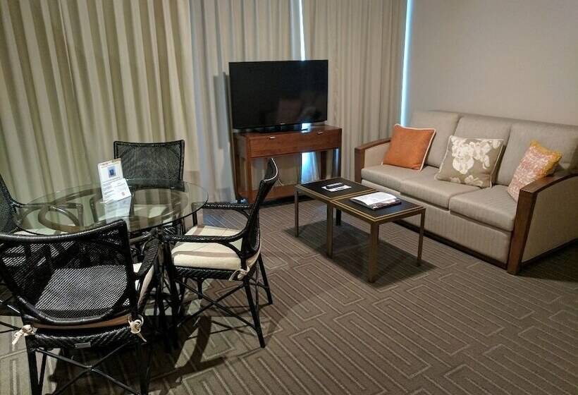 סוויטה דלוקס, Imperial Hawaii Resort