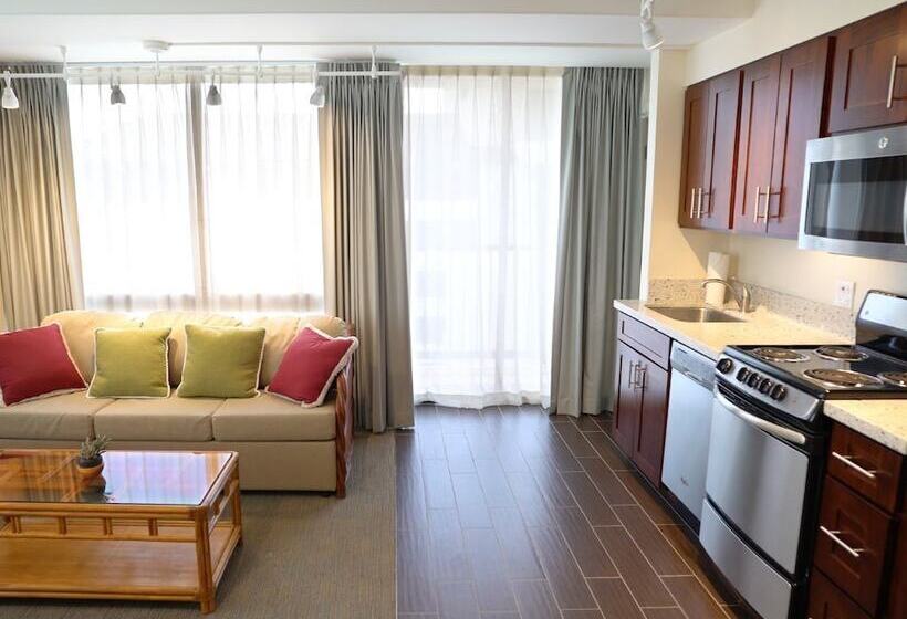 סוויטה דלוקס, Imperial Hawaii Resort