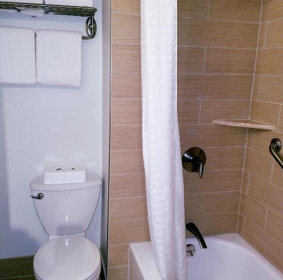 סוויטה דלוקס, Imperial Hawaii Resort