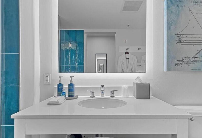 Люкс с Видом, Four Points By Sheraton Punta Gorda Harborside