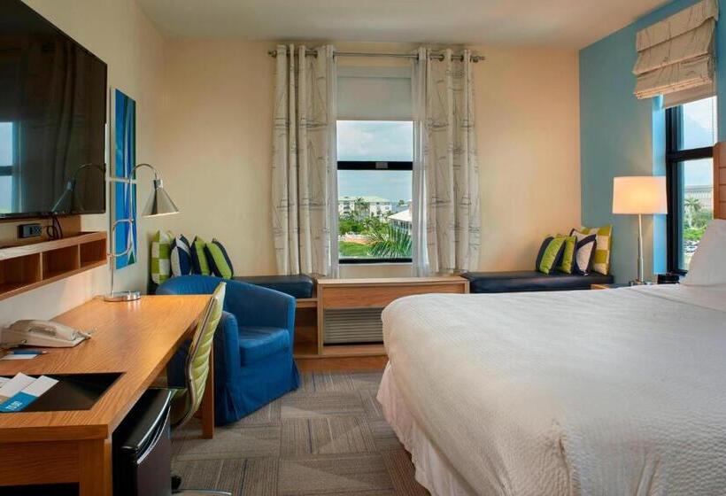 Стандартный Номер Кровать Кинг, Four Points By Sheraton Punta Gorda Harborside