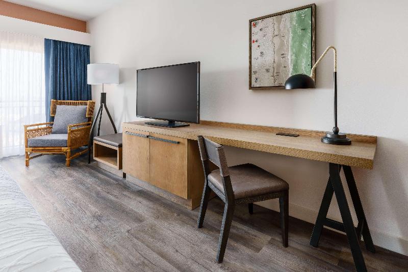 Люкс с Видом, Hilton Garden Inn St. Pete Beach