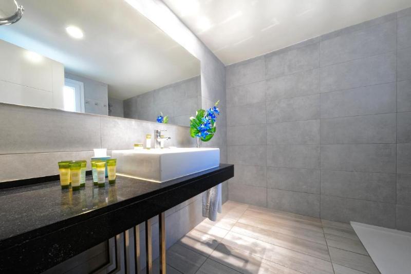 غرفة قياسية سرير كينج, Hilton Garden Inn St. Pete Beach