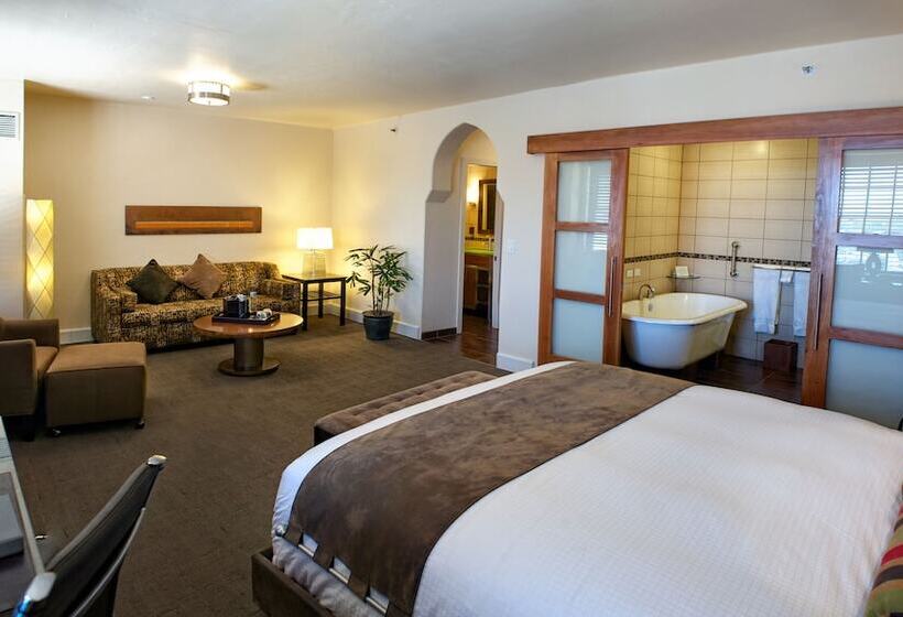 غرفة سوبيريور, Andaluz Albuquerque, Curio Collection By Hilton