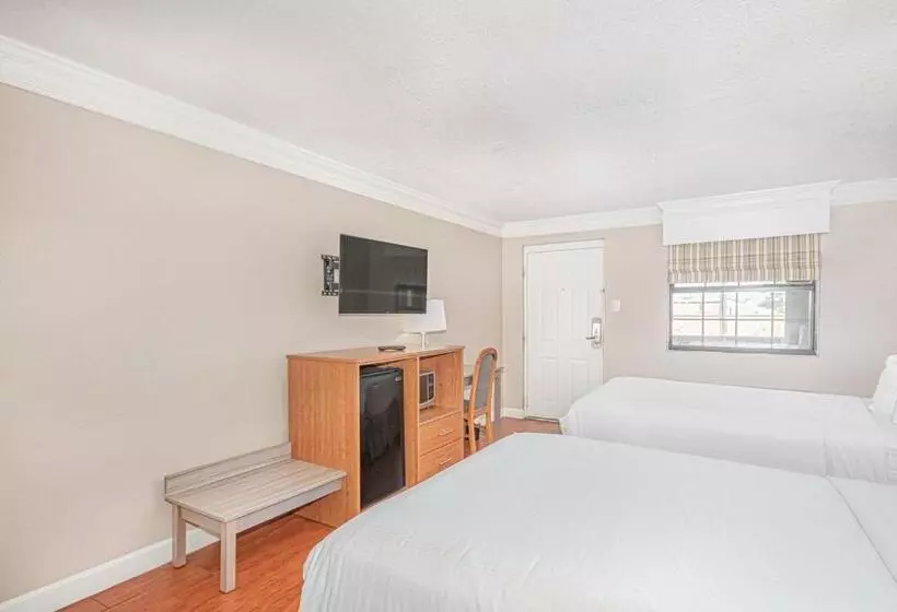 ２ダブルベッドのスタンダードルーム, Casa Bella Inn & Suites Extended Stay
