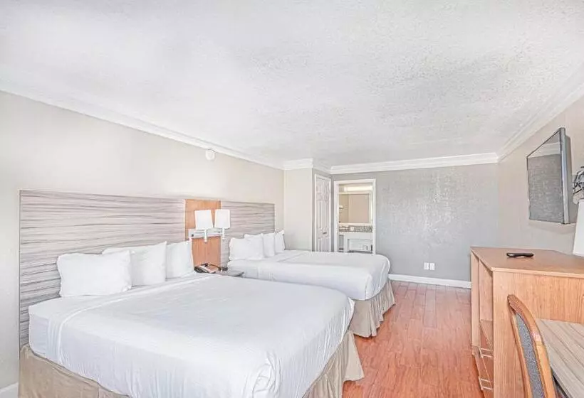 ２ダブルベッドのスタンダードルーム, Casa Bella Inn & Suites Extended Stay