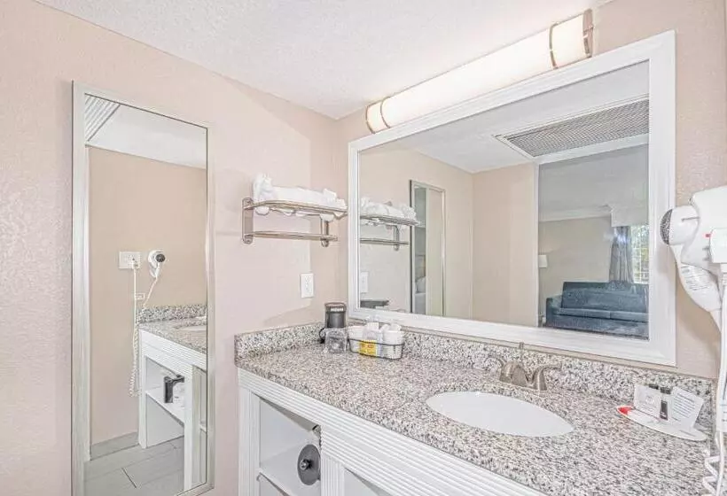 ビジネスルーム, Casa Bella Inn & Suites Extended Stay