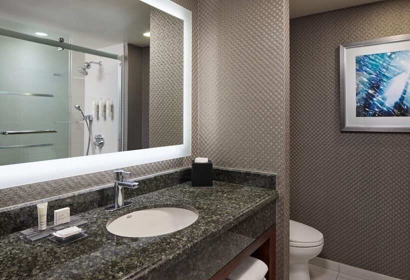 חדר סטנדרט שתי מיטות זוגיות, Crystal Gateway Marriott