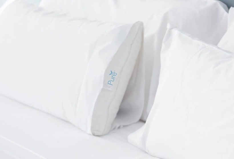 스탠다드 룸 더블 침대, Crystal Gateway Marriott