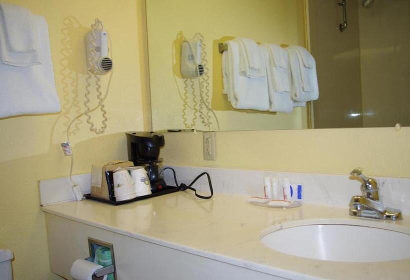 غرفة بيزنس, Days Hotel By Wyndham Danville Conference Center