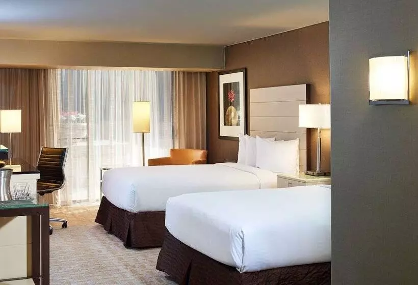 Standard-huone 2 Parivuodetta, Hilton Los Angeles Airport