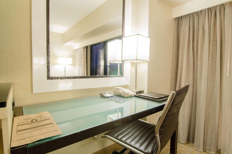 غرفة قياسية سرير كينج, Hilton Los Angeles Airport