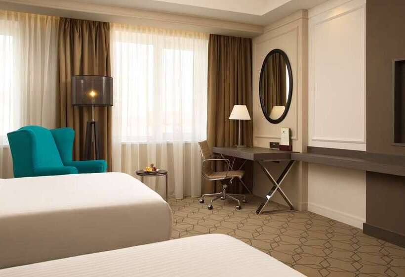 اتاق لوکس, Hilton Los Angeles Airport