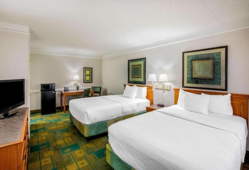 غرفه قياسيه سريرين مزدوجين, La Quinta Inn By Wyndham Lufkin