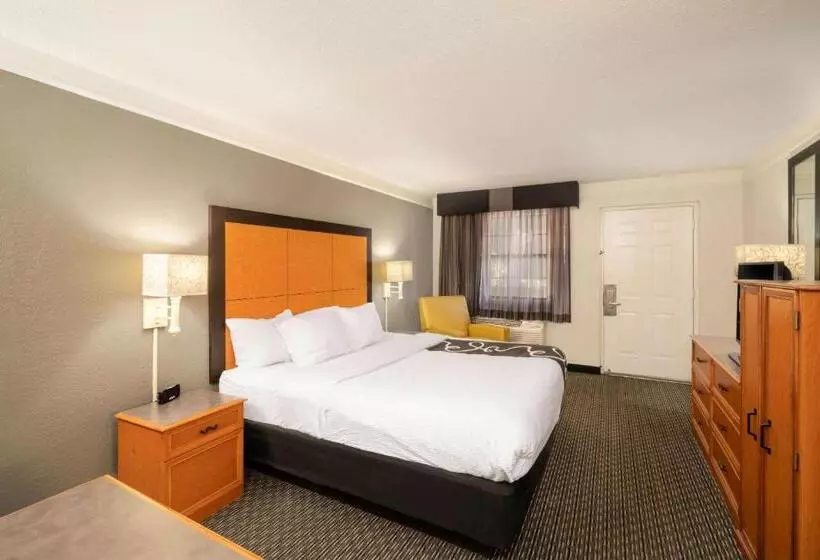 اتاق استاندارد با تخت بزرگ, La Quinta Inn By Wyndham Nashville South