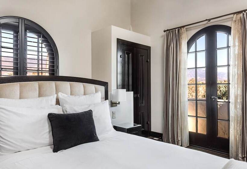 جناح, Montecito Inn