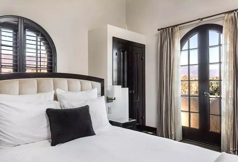 سوییت, Montecito Inn