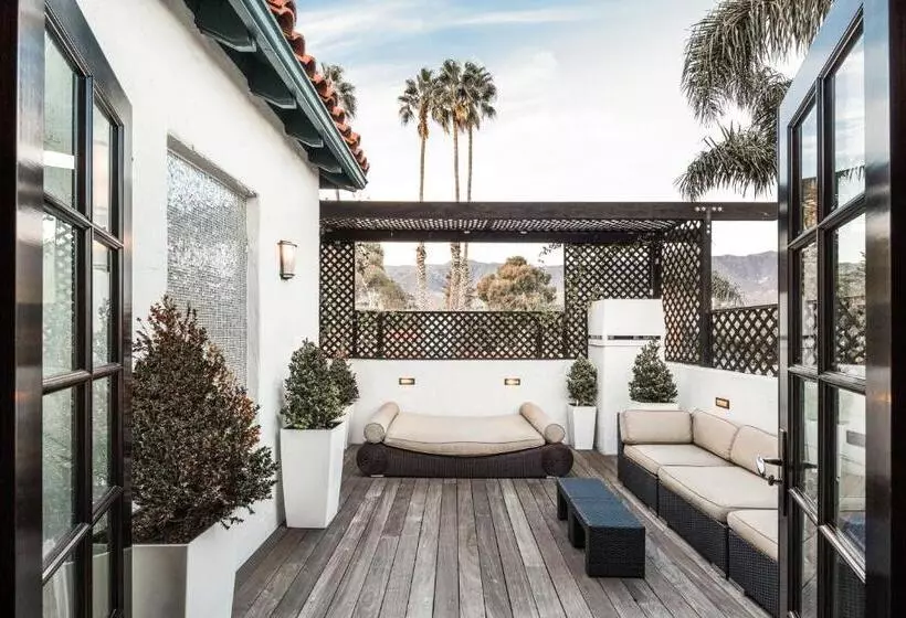 آپارتمان 1 خوابه با چشم‌انداز, Montecito Inn