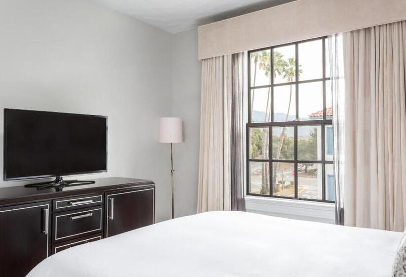 غرفة قياسية سرير كينج, Montecito Inn